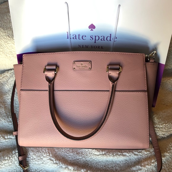 kate spade Handbags - 🌺 kate spade Crossbody in Dustypeony